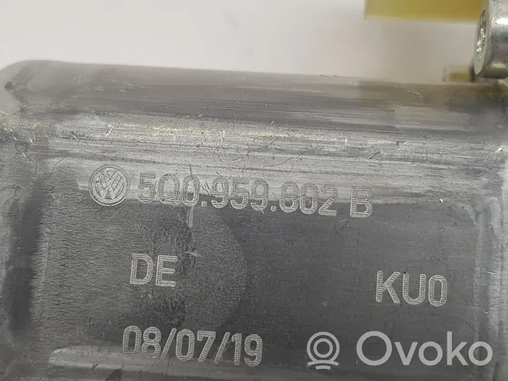 Audi SQ2 GA Etuoven ikkunan nostomoottori 5Q0959802B