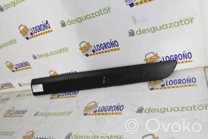 Fiat Scudo Etuoven lista (muoto) 1497640898