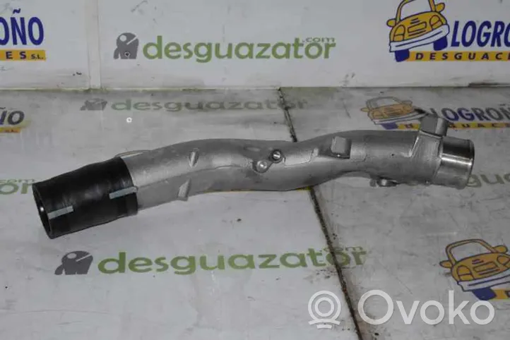 Toyota RAV 4 (XA40) Tubo flessibile intercooler 1736126070