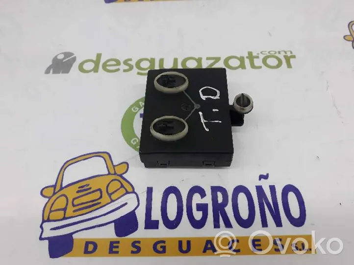 Audi A1 Centralina/modulo chiusura centralizzata portiere 8X0959795D