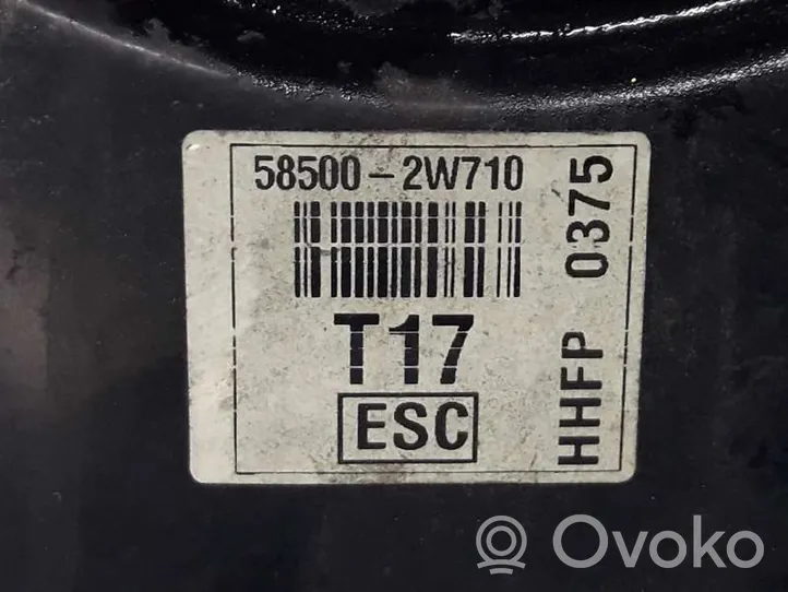 Hyundai Grand Santa Fe NC Servo-frein 585002W710