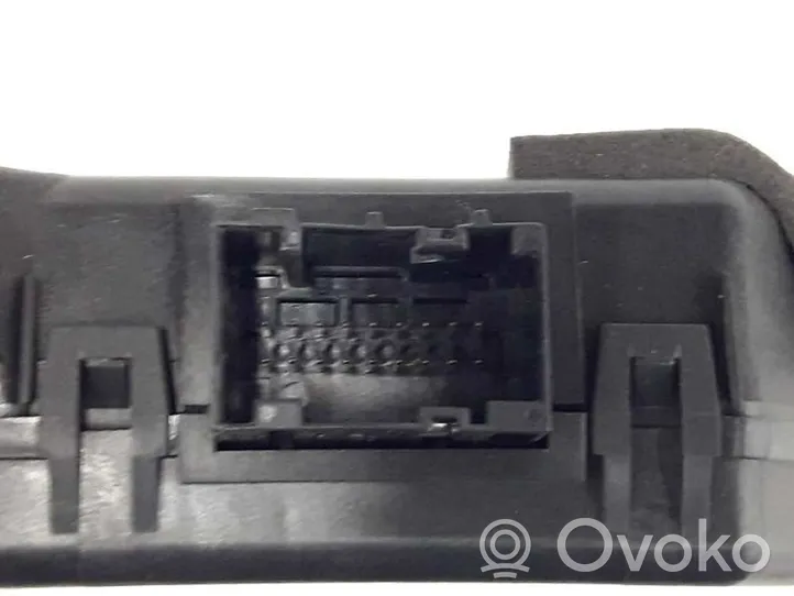 Fiat Idea Oven keskuslukituksen ohjausyksikön moduuli 46842418