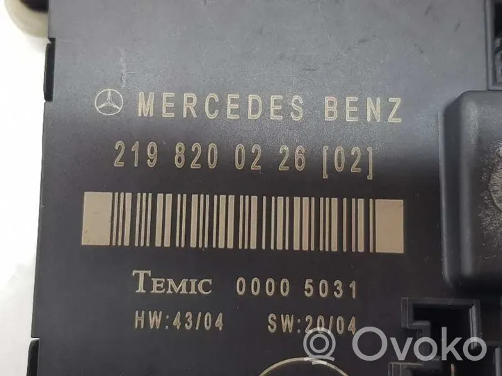 Mercedes-Benz CLS C218 AMG Unité de commande / module de verrouillage centralisé porte 2198200226