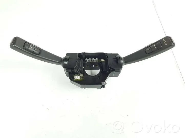 Volvo C30 Boutons / interrupteurs volant 30772253