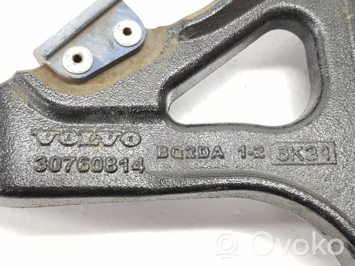 Volvo S60 Braccio di controllo sospensione anteriore 30760586