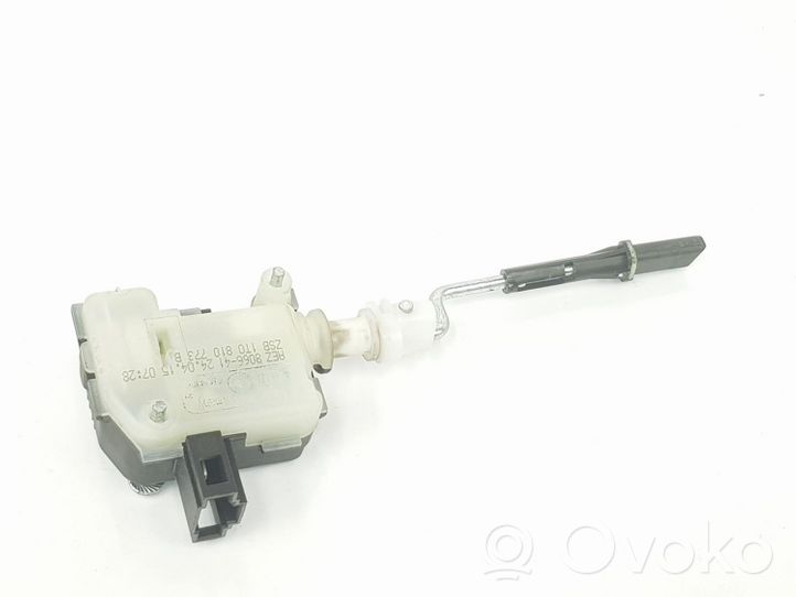 Volkswagen Touran II Tappo del serbatoio del carburante 1T0810773B