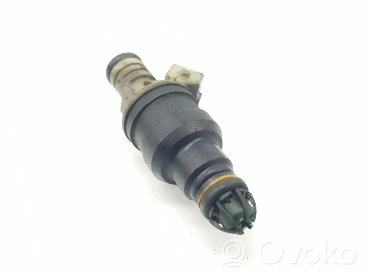 BMW 3 E36 Injecteur de carburant 13641730059