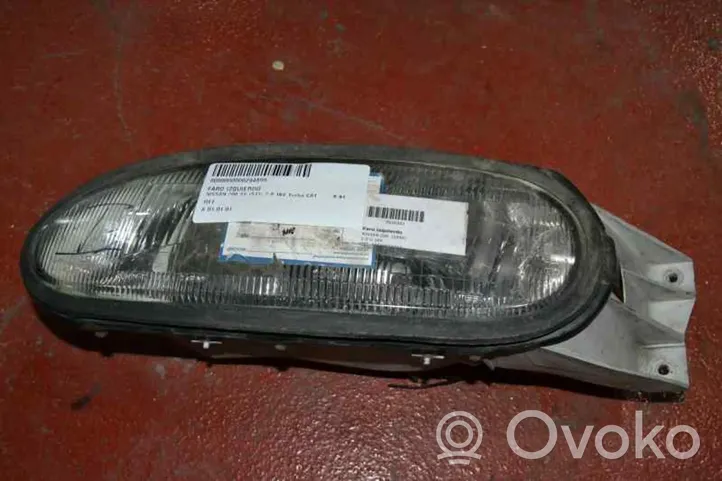 Nissan NX 100 Lampa przednia B606070Y00