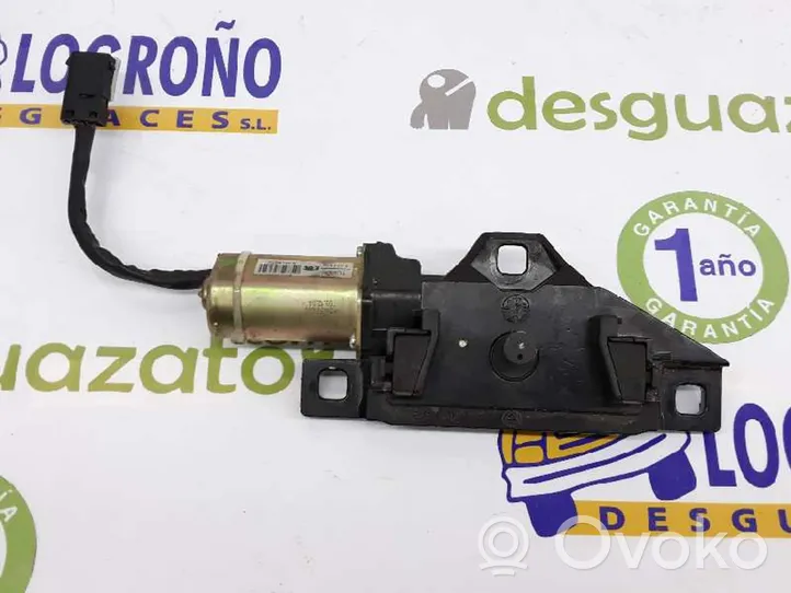 BMW 7 E65 E66 Blocco chiusura del portellone 70148772