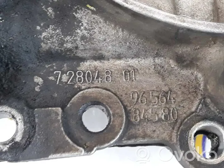 Citroen C4 I Pompe à huile 9656484580