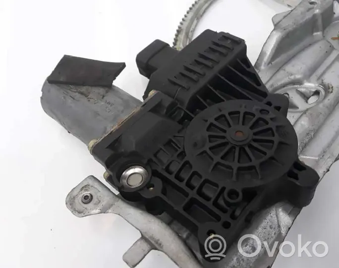 Opel Corsa C Elektryczny podnośnik szyby drzwi przednich 9113361