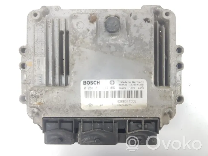 Nissan Interstar Sterownik / Moduł ECU 8200381668