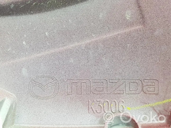 Mazda CX-5 Becquet de coffre KB7W51960C13