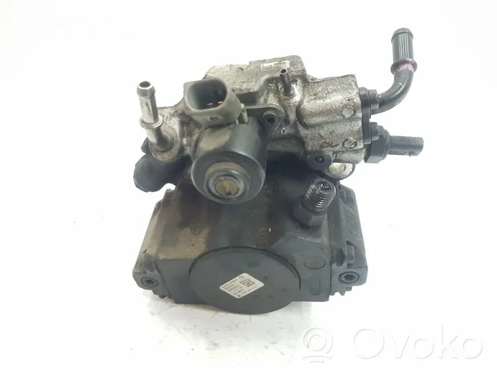 Mercedes-Benz B W246 W242 Polttoaineen ruiskutuksen suurpainepumppu A6510701201