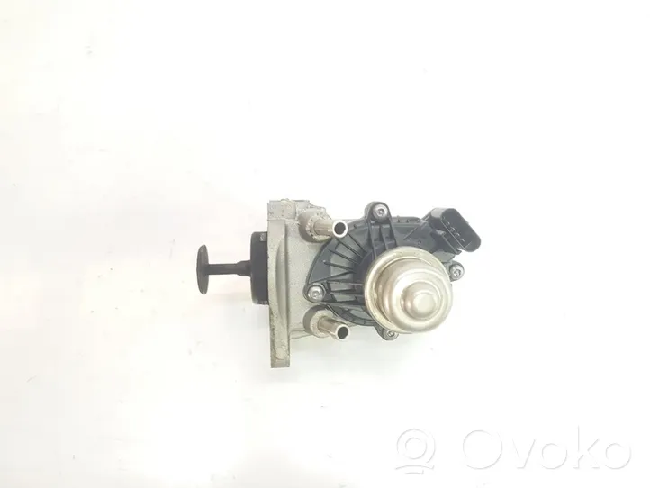 BMW 3 F30 F35 F31 Zawór EGR 8513132