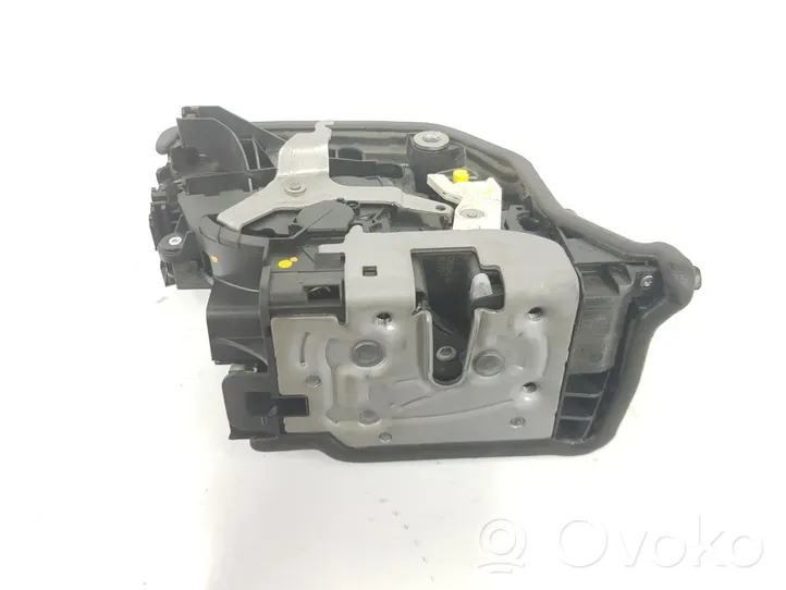 BMW 2 F46 Etuoven lukko 51227281940