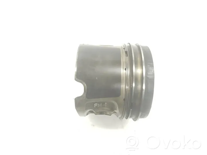 BMW 1 E82 E88 Piston with connecting rod 11257803033