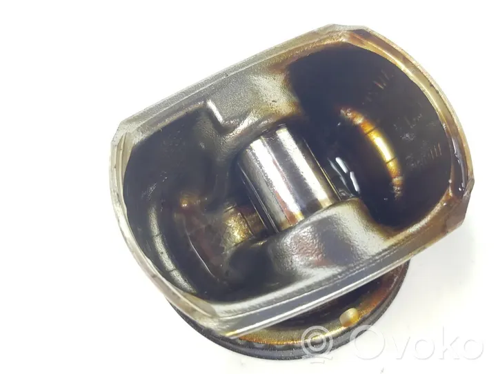 Mini One - Cooper R56 Piston with connecting rod 11257566019