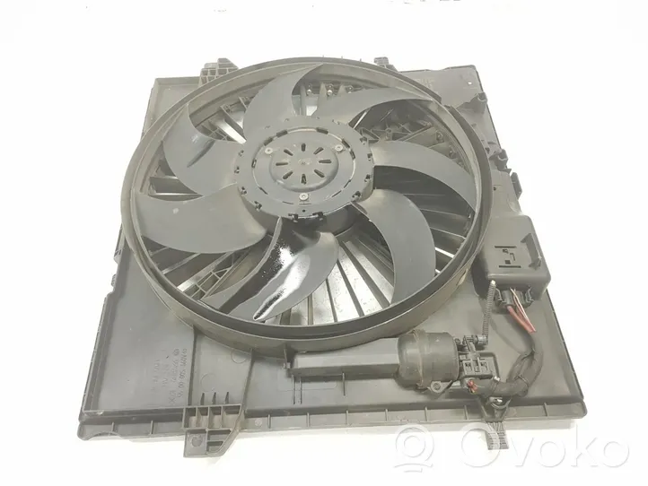 Mercedes-Benz ML AMG W166 Ventilateur de refroidissement de radiateur électrique A0999060900