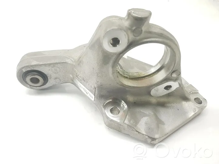 Opel Vivaro Supporto di montaggio del motore 9674067780