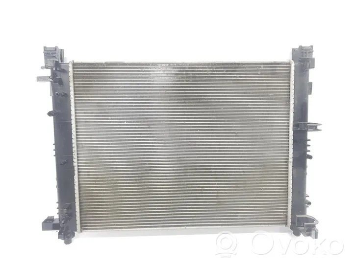 Dacia Logan II Radiateur de refroidissement 214104684R