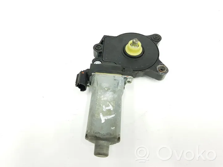 SsangYong Kyron Moteur de lève-vitre de porte arrière 8810021004