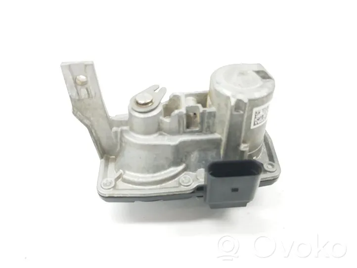 Volkswagen PASSAT B7 Throttle body valve 05L128063E