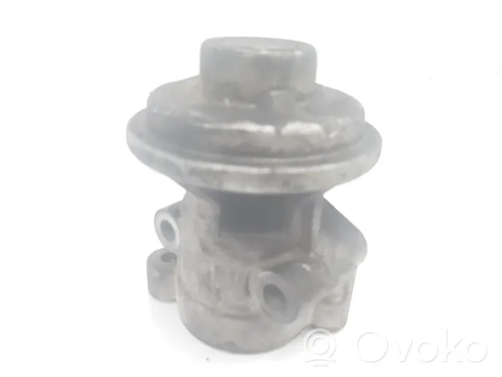 Mitsubishi Montero Soupape vanne EGR ME204317