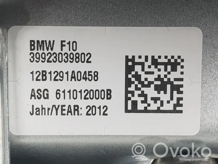 BMW 5 F10 F11 Turvatyynysarja paneelilla 