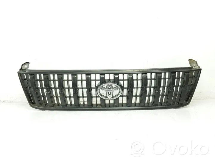 Toyota Land Cruiser (HDJ90) Atrapa chłodnicy / Grill 5311160410