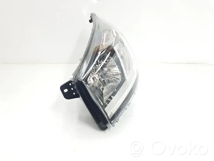 Fiat Talento Lampa przednia 260601217R