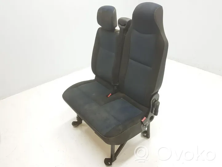 Nissan NV400 Priekinė keleivio sėdynė 