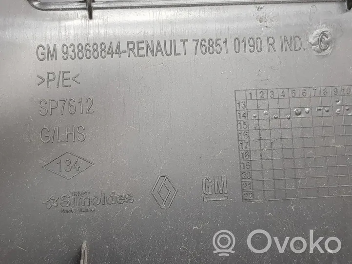 Renault Trafic III (X82) Moulure de porte avant 768510190R