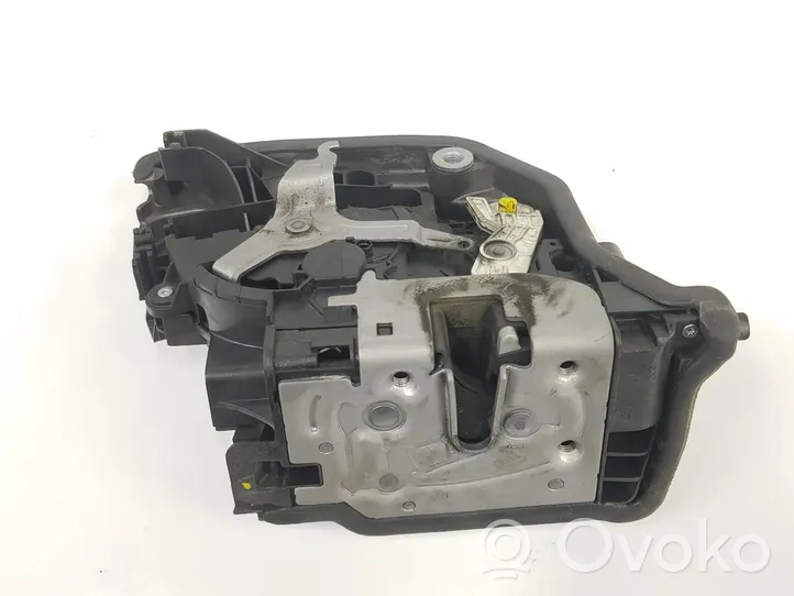 BMW 2 Active Tourer U06 Serratura portiera anteriore 51217281934