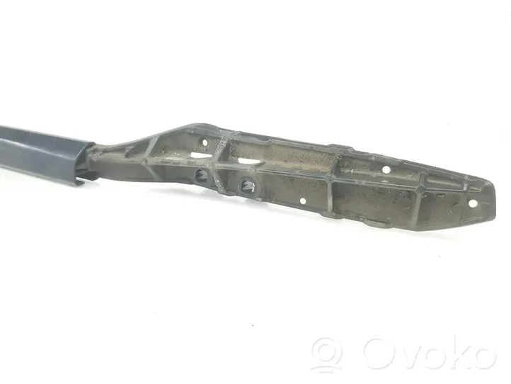 Toyota Land Cruiser (J120) Barra del techo 6346060060C1