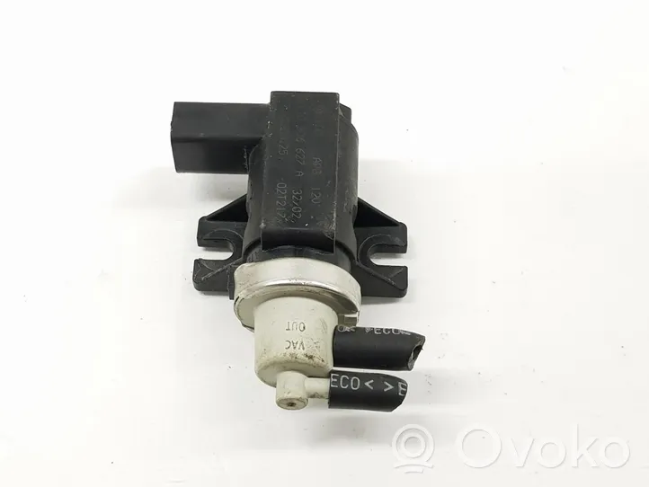 Volkswagen II LT Vacuum valve 1J0906627A