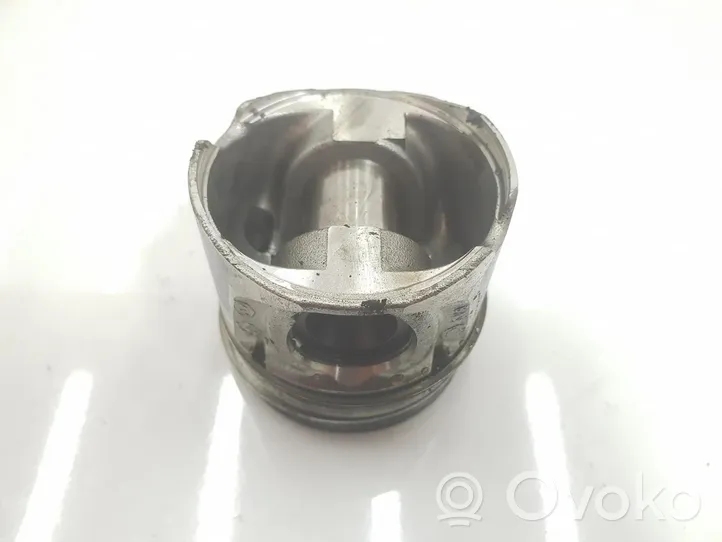 Renault Trafic II (X83) Piston avec bielle 7701479102