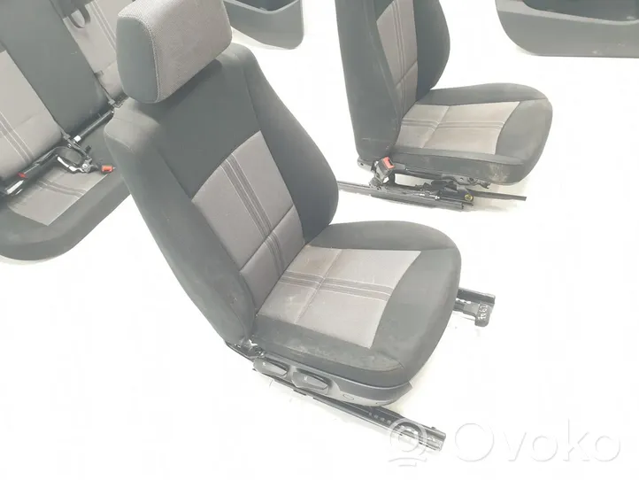 BMW X1 E84 Fotele / Kanapa / Komplet ENTELA