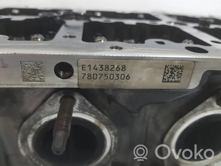 BMW X5 E70 Culasse moteur 7800001