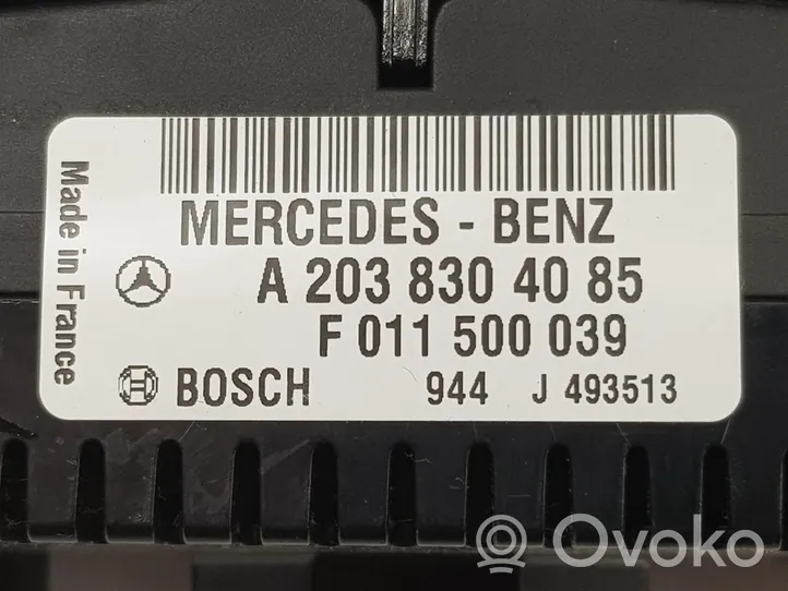 Mercedes-Benz CLC CL203 Centralina del climatizzatore A2038304085