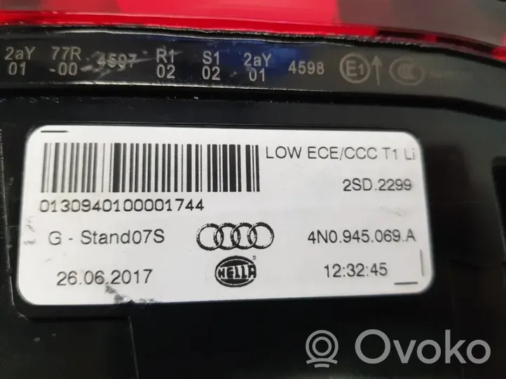 Audi A8 S8 D5 Luci posteriori 