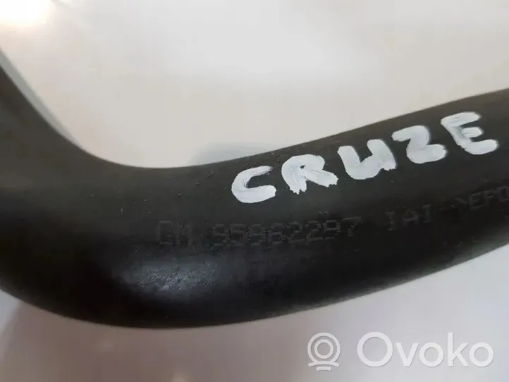 Chevrolet Cruze Engine coolant pipe/hose 