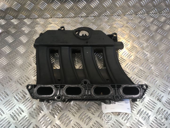 Renault Megane II Intake manifold 8200022251