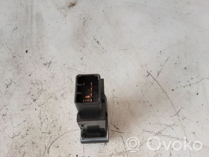 Hyundai Tucson LM Differential lock switch 937702E901