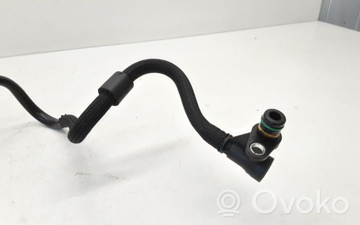 Volkswagen Touran II Fuel line/pipe/hose 