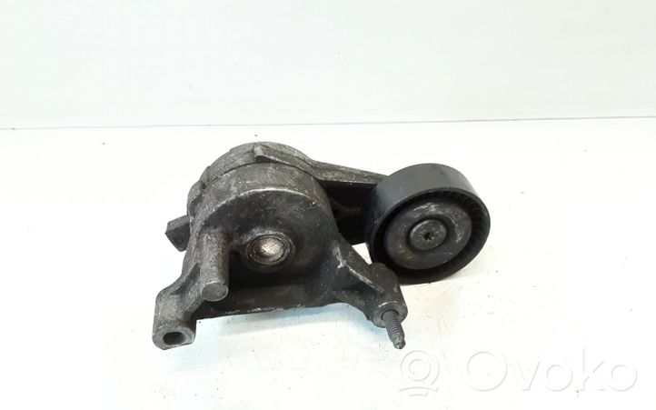 Audi A3 S3 A3 Sportback 8P Generaattorin/laturin hihnankiristin 03G903315A