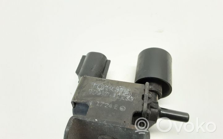 Toyota Corolla Verso E121 Solenoidinis vožtuvas 9091012232