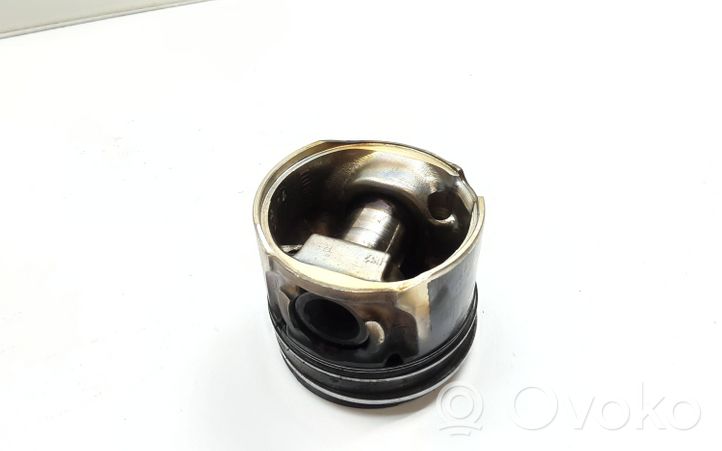 Peugeot 307 Piston 