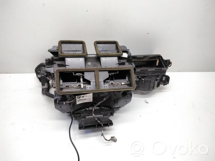 BMW 3 E90 E91 Interior heater climate box assembly 9221806