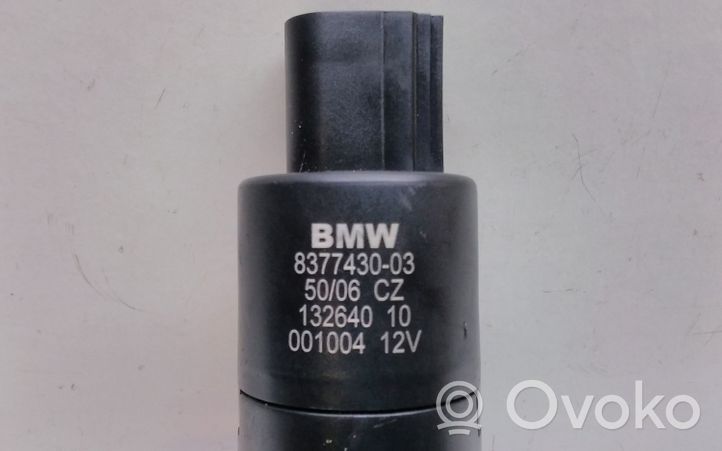 BMW X5 E70 Moteur d'essuie-glace 8377430